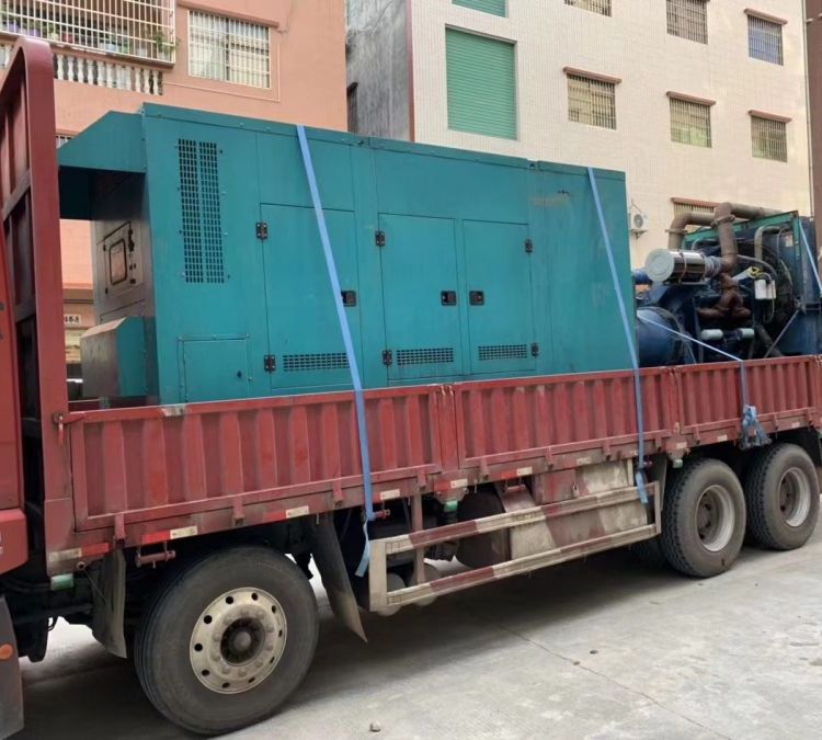 东源如何在不同负载率下确保 400KW 柴油发电机组的正常运行？